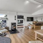 Xaverius - 30m From The Sea By Interhome