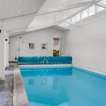 Xaverius - 30m From The Sea By Interhome